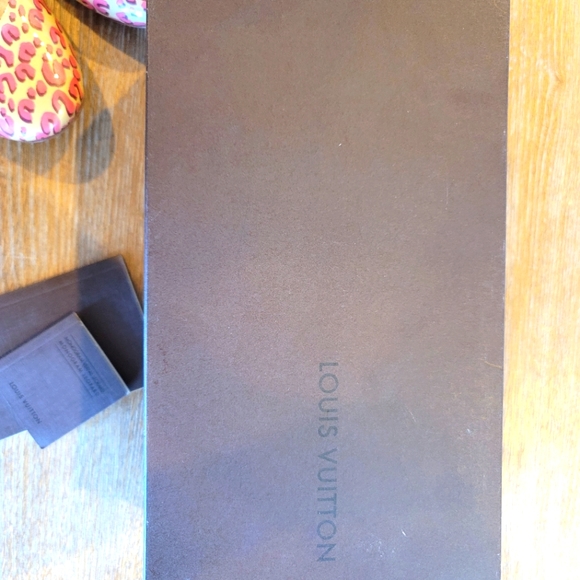 Louis Vuitton Flats SOLD - Picture 10 of 10